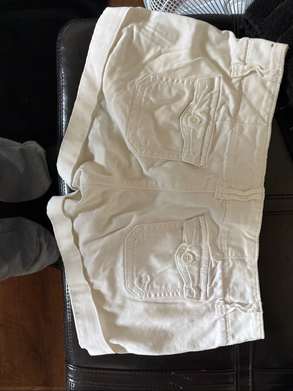 Abercrombie & Fitch White Women's Jean Shorts - Picture 2 of 3